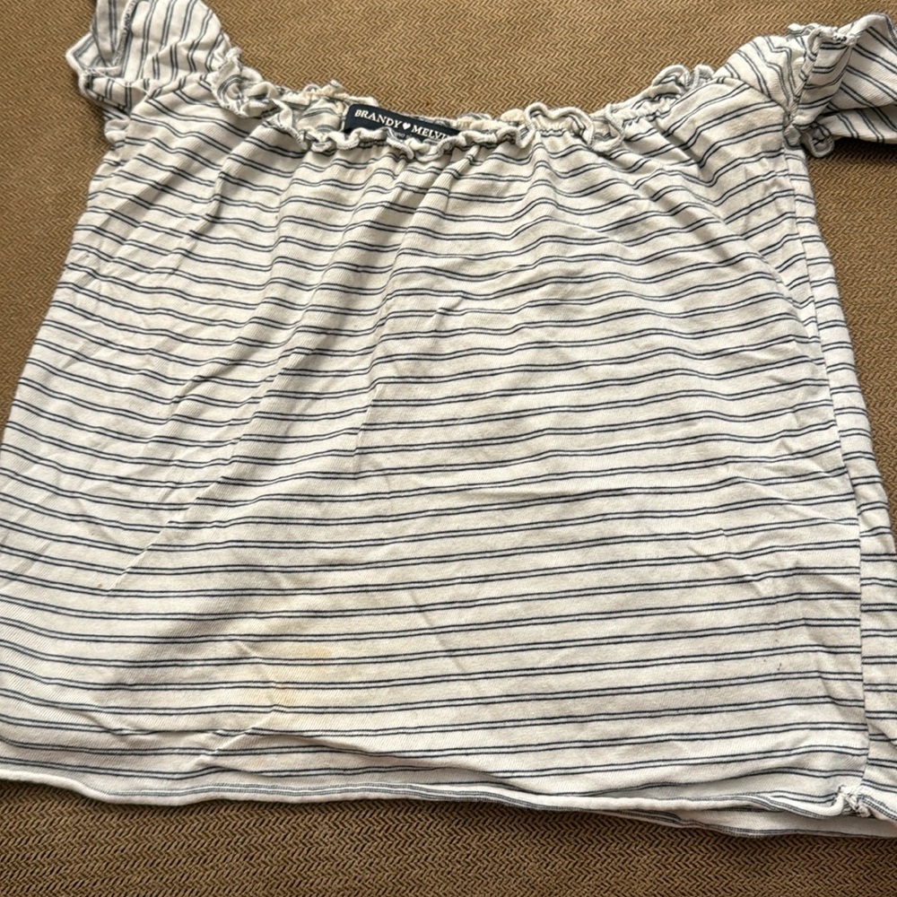 Brandy Melville Stripped Off the shoulder shirt